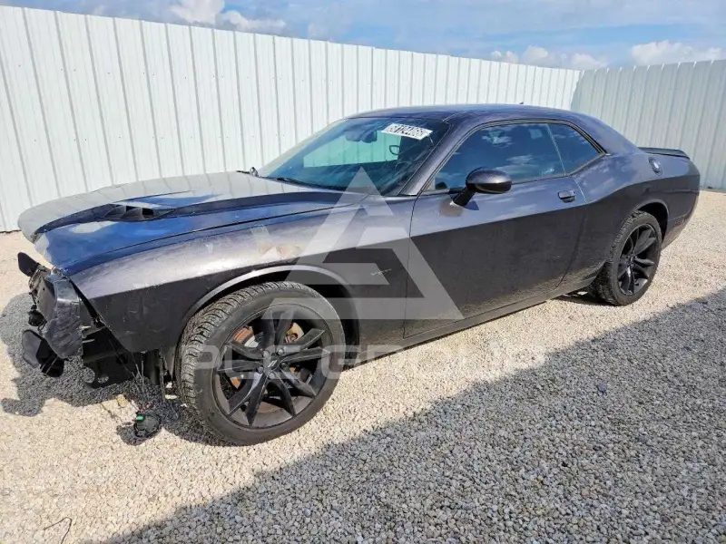 2018 Dodge CHALLENGER photo