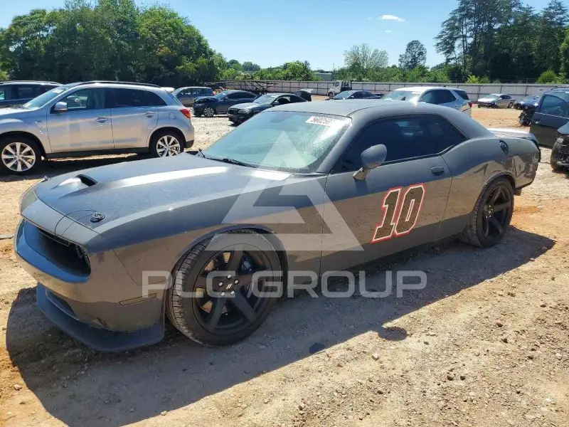 2018 Dodge CHALLENGER photo