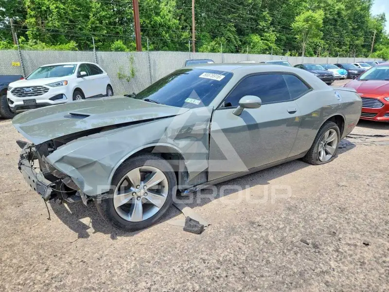 2018 Dodge CHALLENGER photo