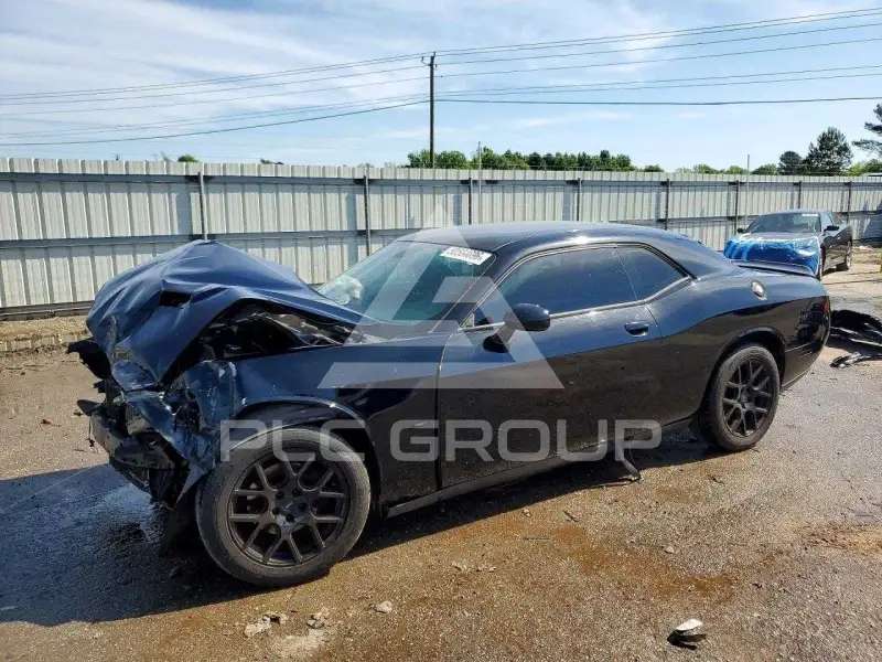 2018 Dodge CHALLENGER photo