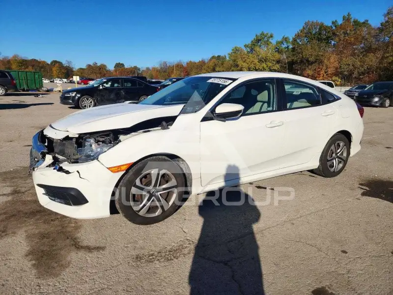 2018 Honda CIVIC фото