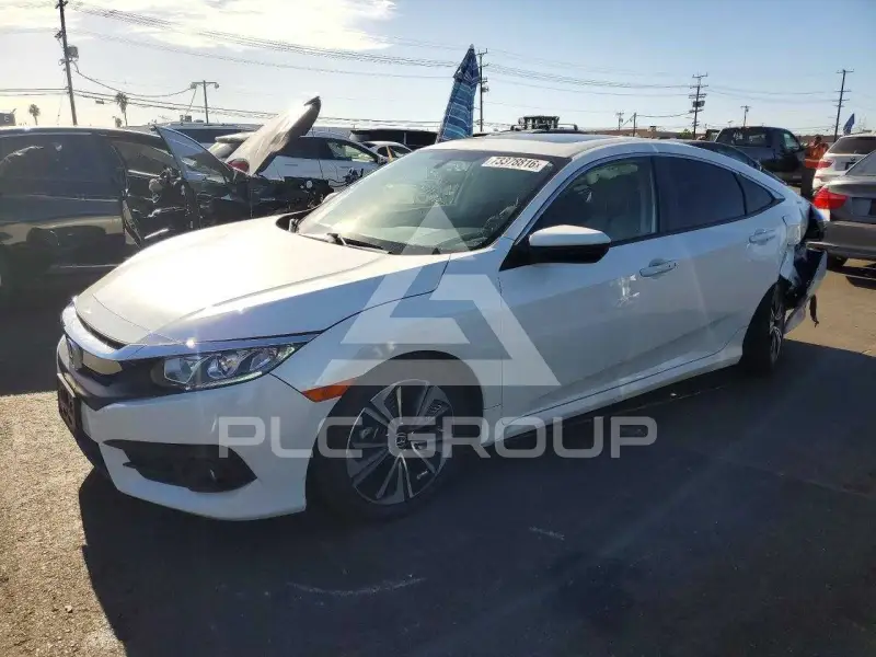2018 Honda CIVIC фото