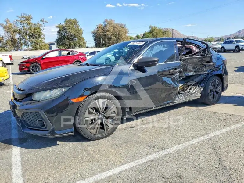 2018 Honda CIVIC photo
