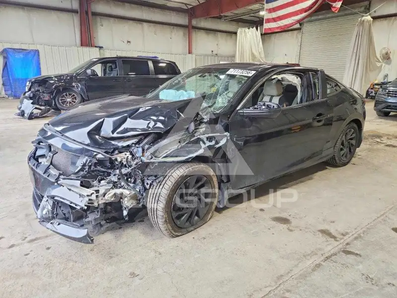 2018 Honda CIVIC фото