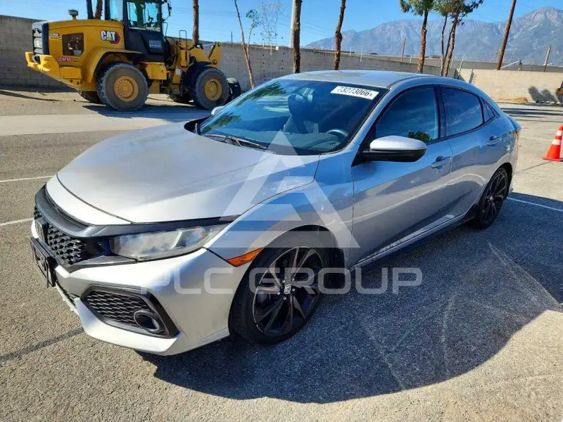 2018 Honda CIVIC фото