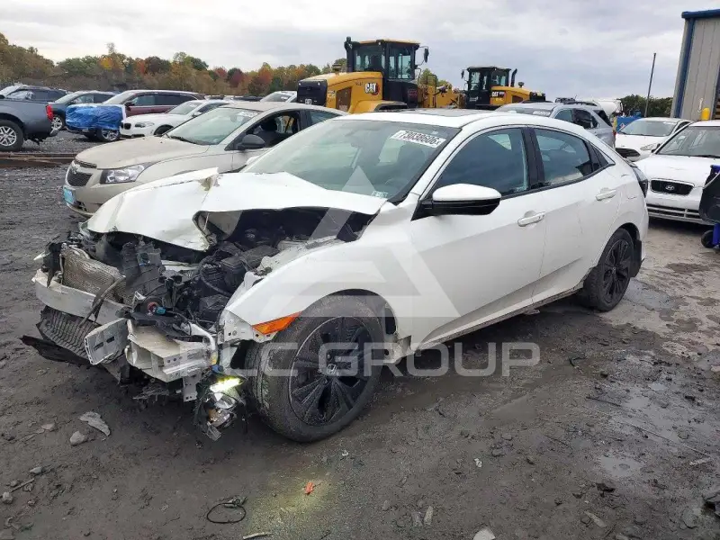 2018 Honda CIVIC фото