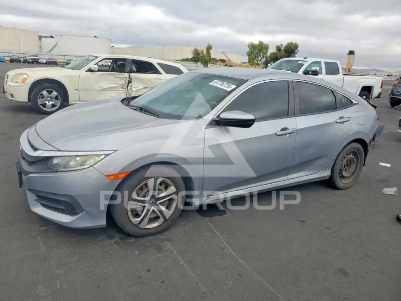 2018 Honda CIVIC photo