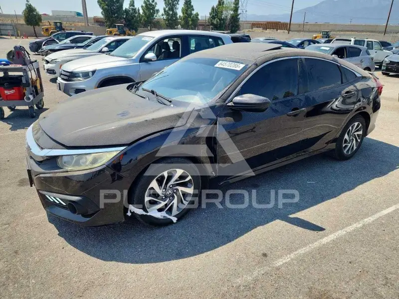 2018 Honda CIVIC фото