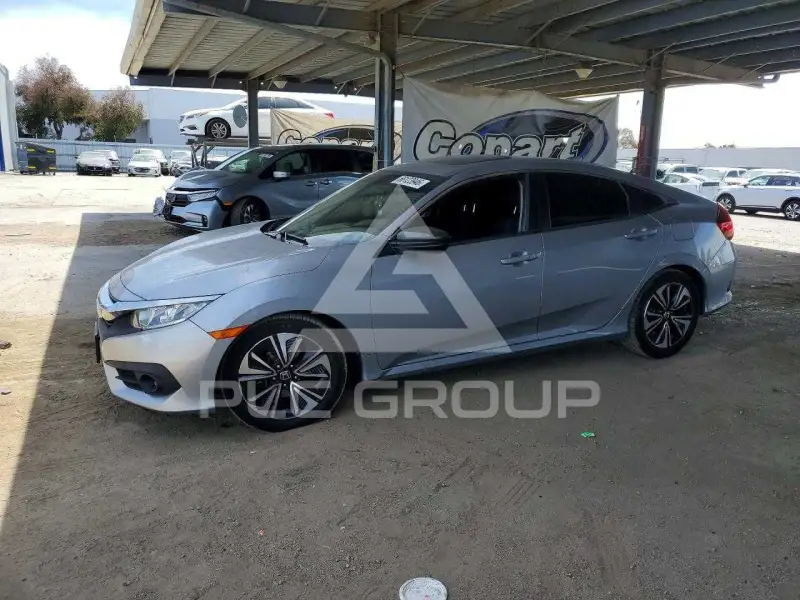 2018 Honda CIVIC фото