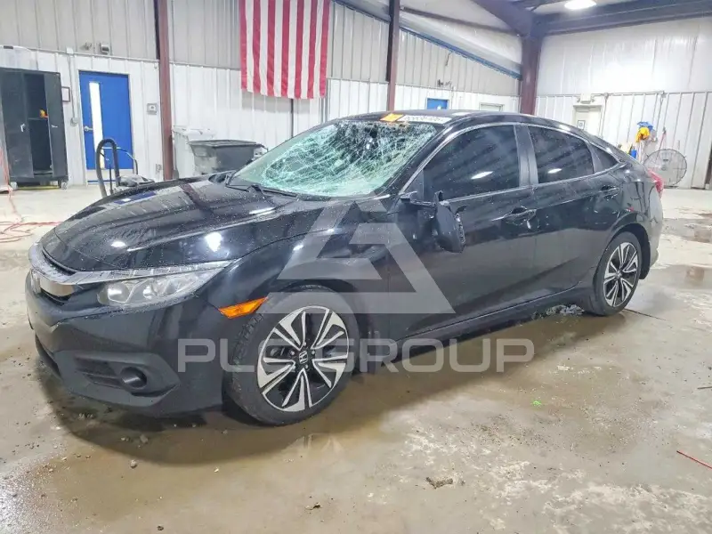 2018 Honda CIVIC photo