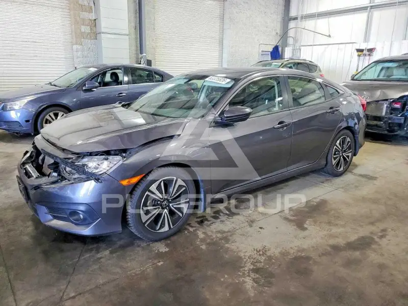 2018 Honda CIVIC фото