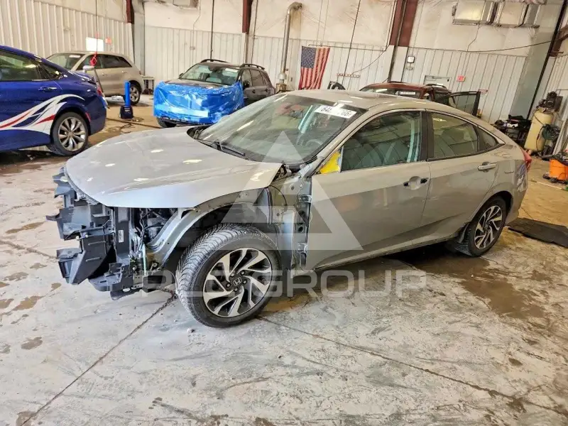 2018 Honda CIVIC фото