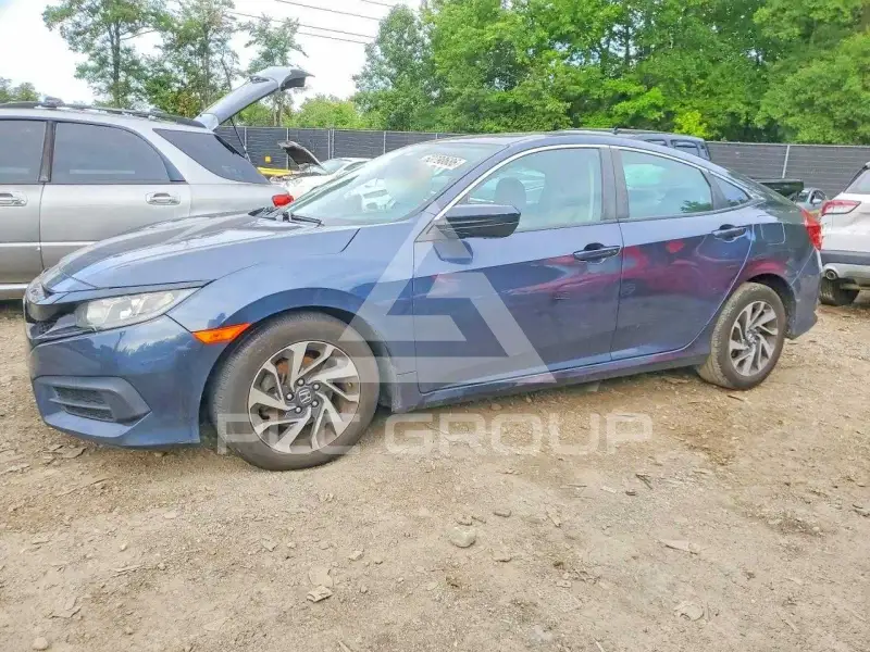 2018 Honda CIVIC фото