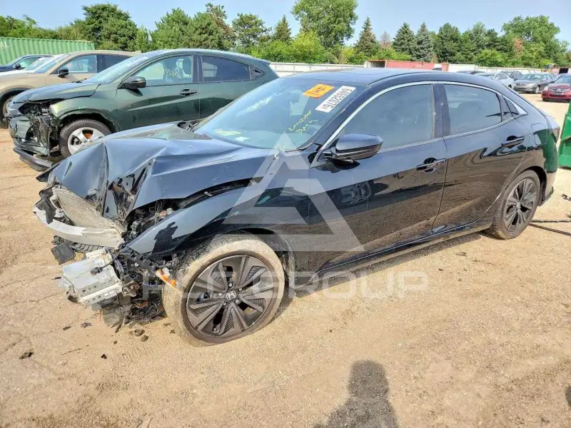 2018 Honda CIVIC фото