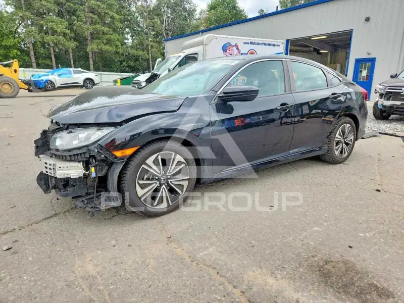 2018 Honda CIVIC фото