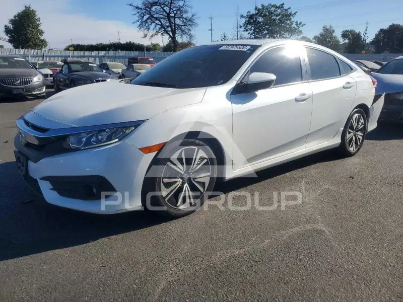 2018 Honda CIVIC фото
