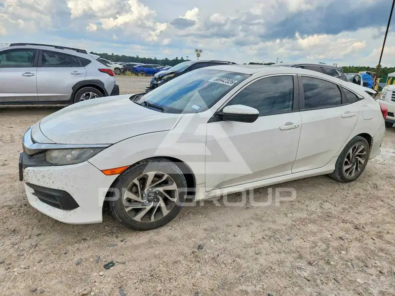 2018 Honda CIVIC фото