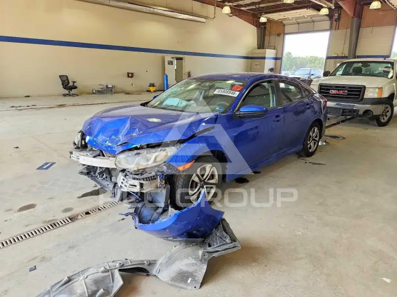 2018 Honda CIVIC фото
