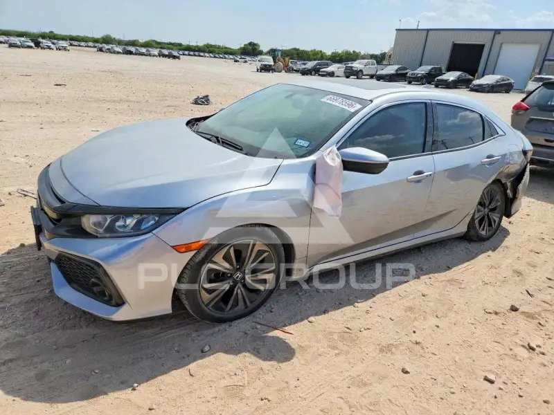 2018 Honda CIVIC photo