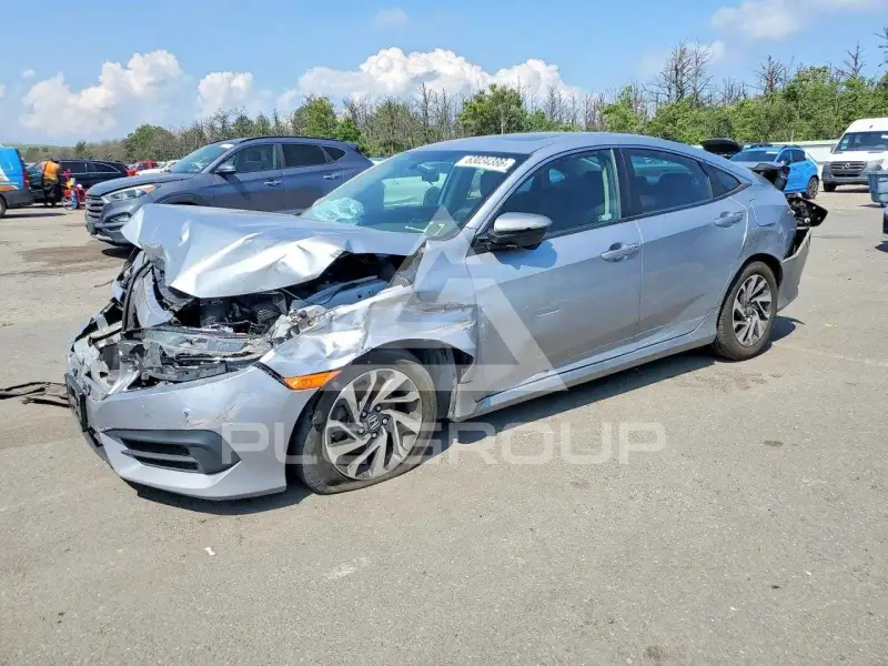 2018 Honda CIVIC photo