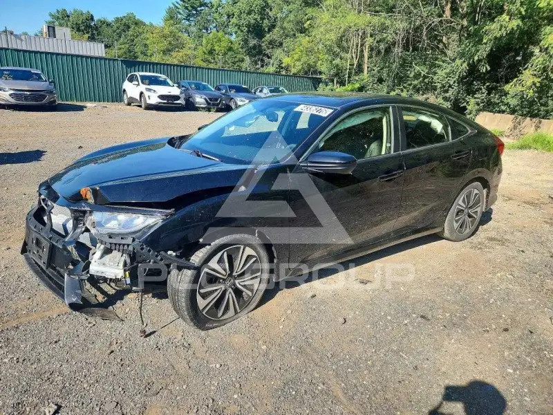 2018 Honda CIVIC photo
