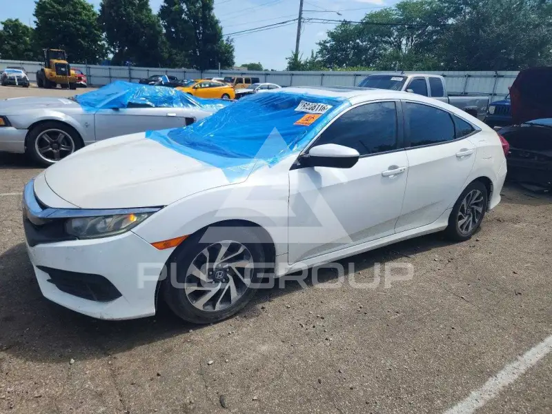 2018 Honda CIVIC фото