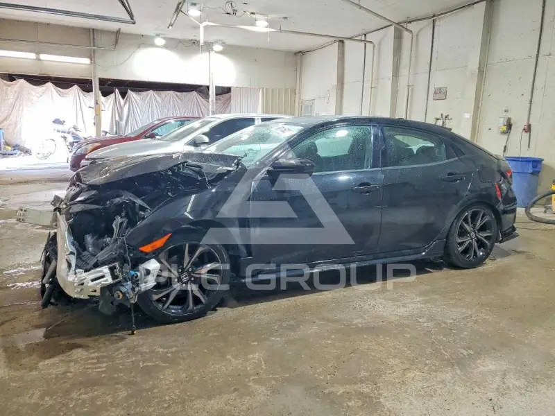 2018 Honda CIVIC photo