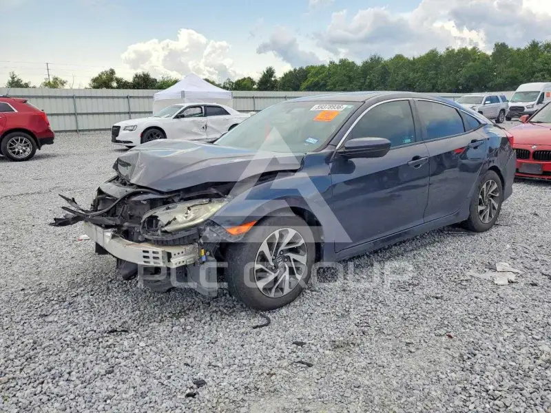2018 Honda CIVIC фото