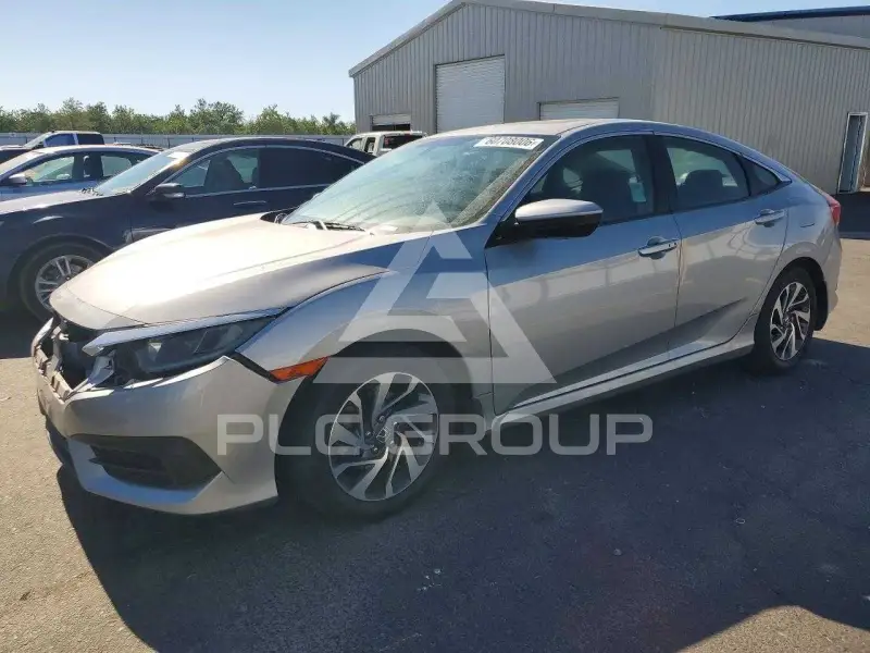 2018 Honda CIVIC фото