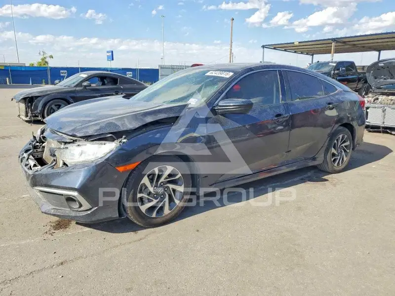 2018 Honda CIVIC photo