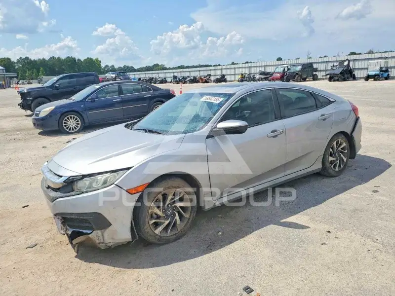 2018 Honda CIVIC фото