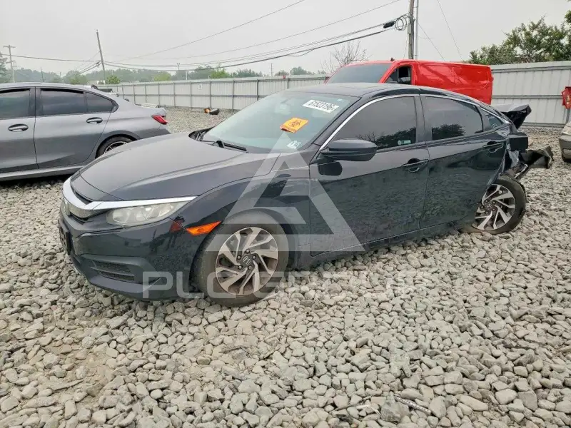 2018 Honda CIVIC фото