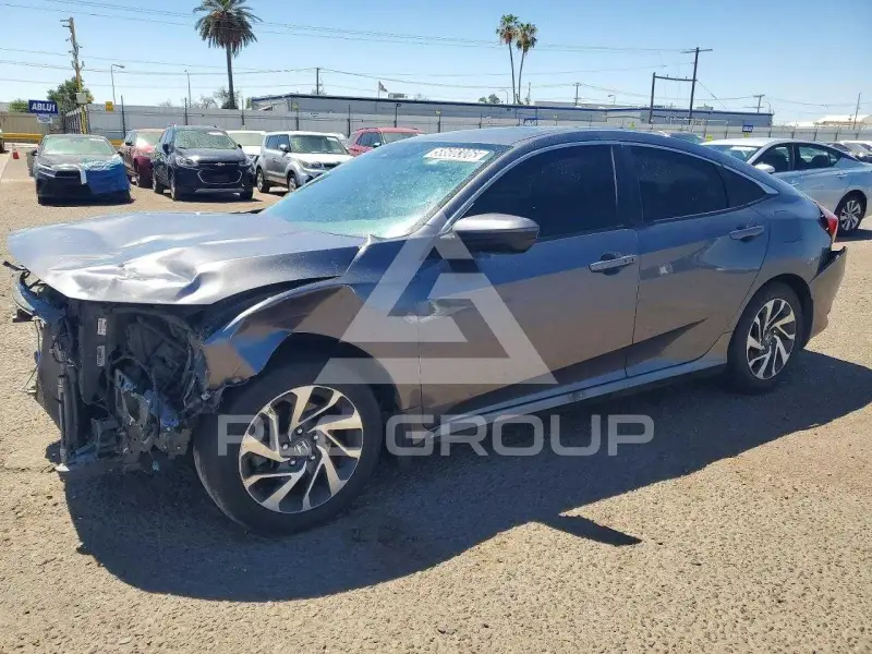 2018 Honda CIVIC фото