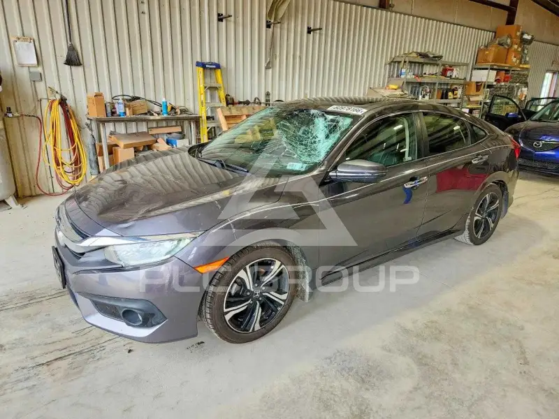 2018 Honda CIVIC фото