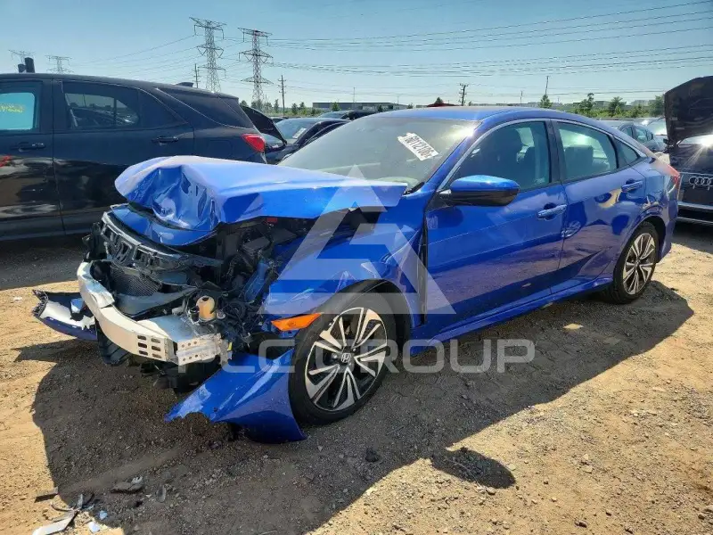 2018 Honda CIVIC фото