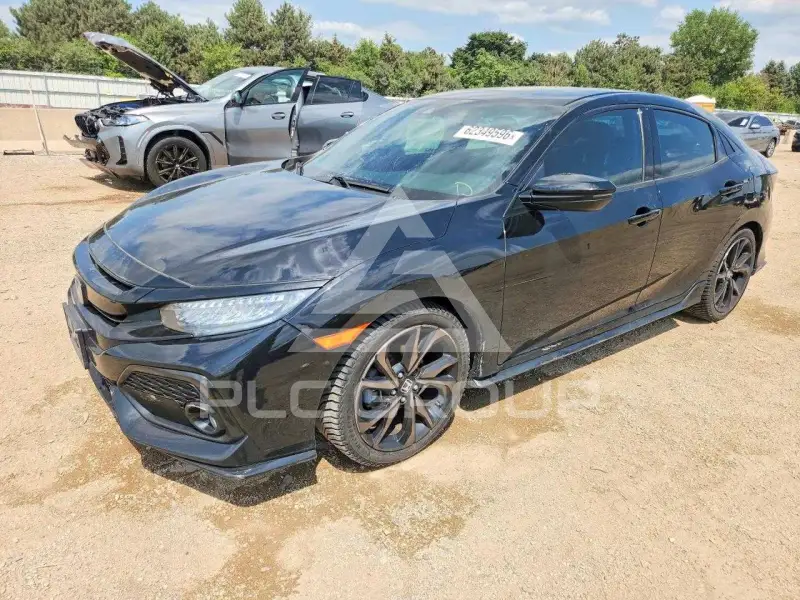 2018 Honda CIVIC фото