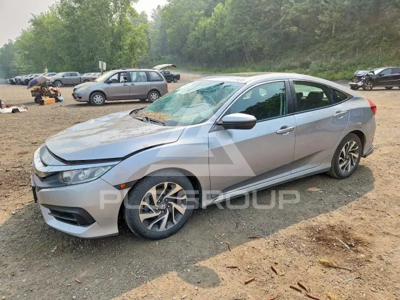 2018 Honda CIVIC фото