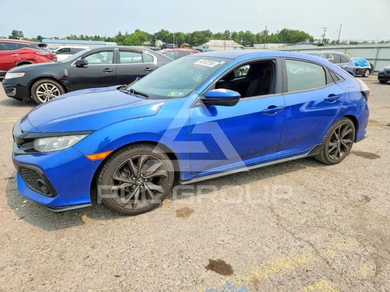 2018 Honda CIVIC фото