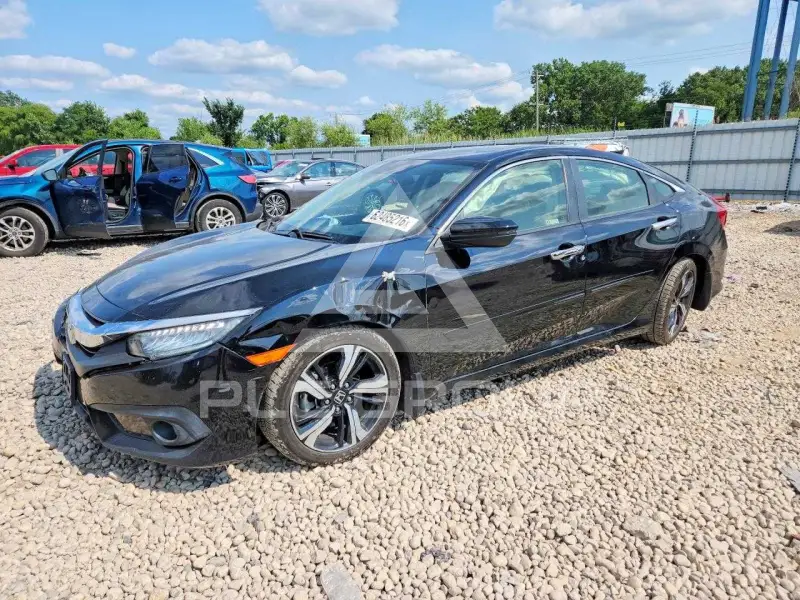 2018 Honda CIVIC фото