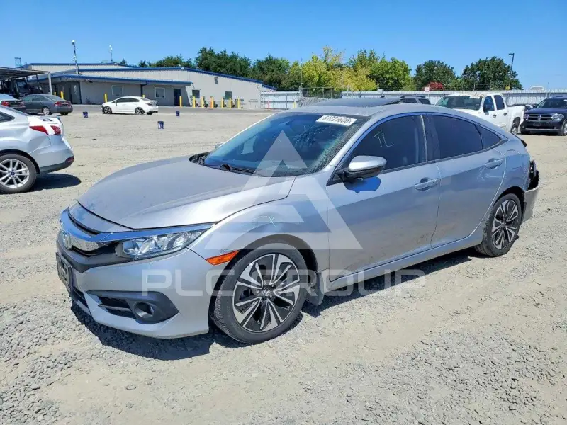 2018 Honda CIVIC photo