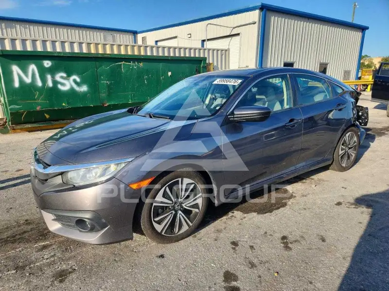 2018 Honda CIVIC фото