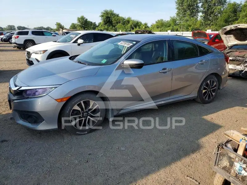 2018 Honda CIVIC photo