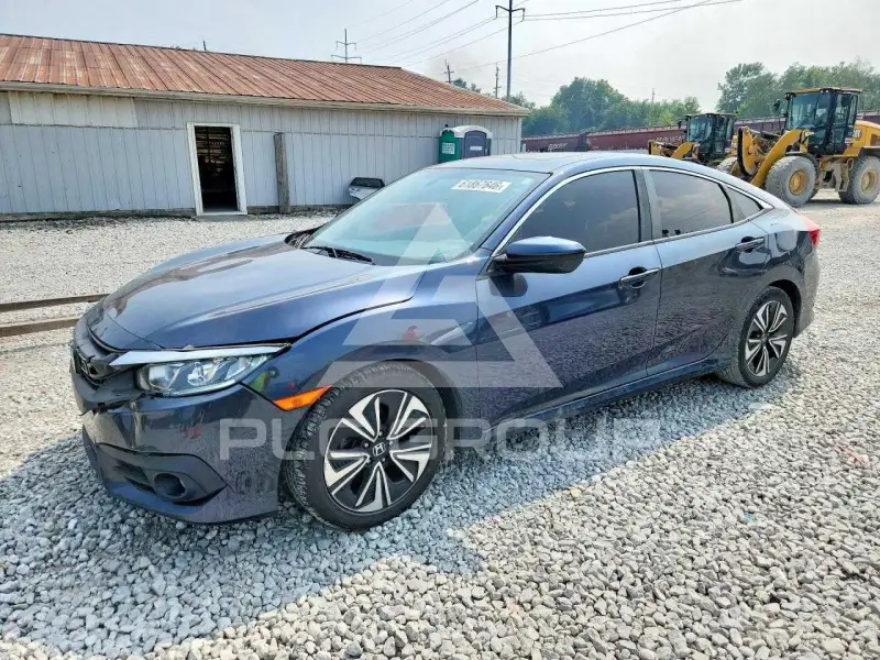 2018 Honda CIVIC фото