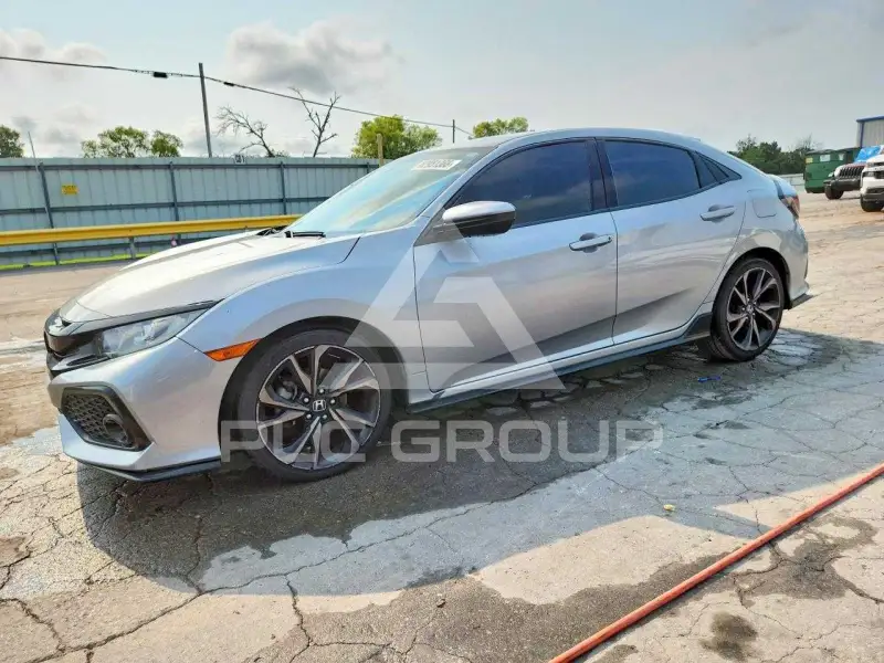 2018 Honda CIVIC photo