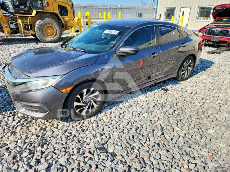 2018 Honda CIVIC фото