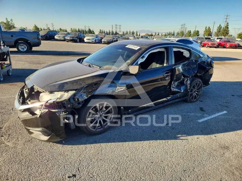 2018 Honda CIVIC фото