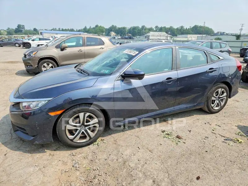 2018 Honda CIVIC фото
