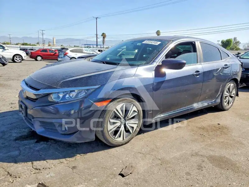 2018 Honda CIVIC фото