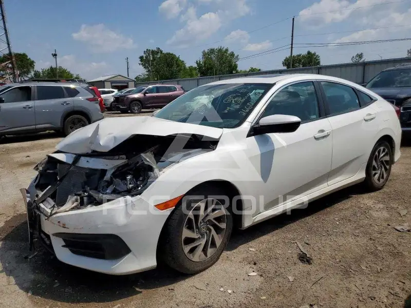 2018 Honda CIVIC photo
