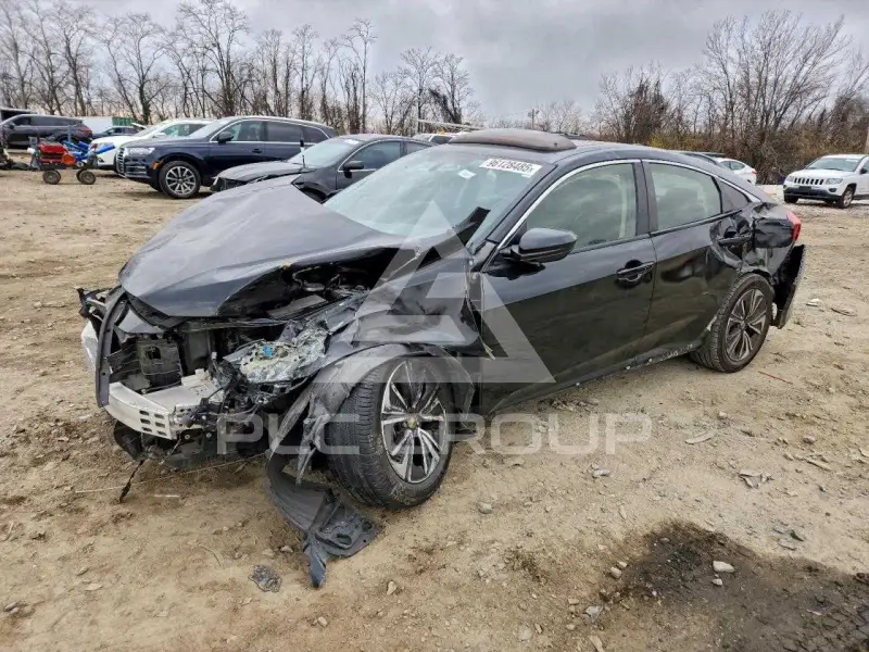 2018 Honda CIVIC photo